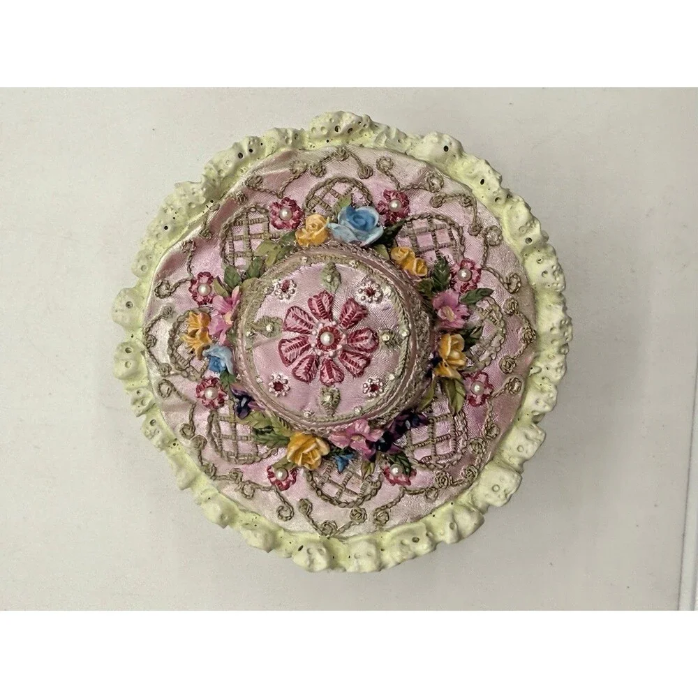 1999 Victorian Floral Hat Trinket Jewelry Box‎ Nostalgic Vintage Rare Hinged NEW